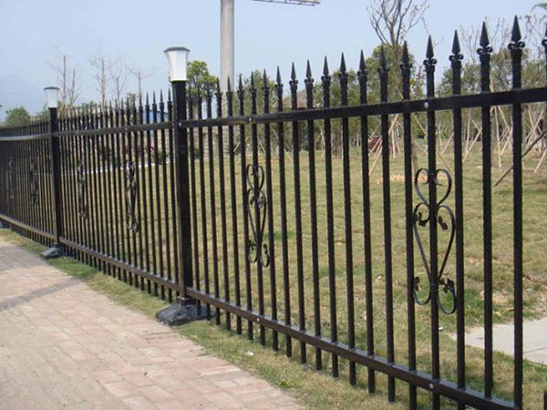 铁艺护栏